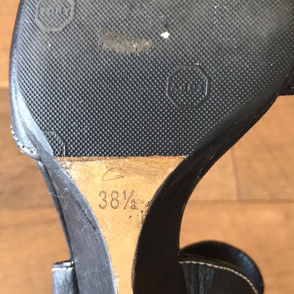 Chloe wedge in size 38.5, US size 8 - Picture 6 of 8